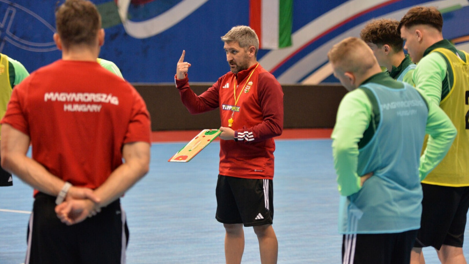 Futsal: új játékosokkal bővül a válogatott keret