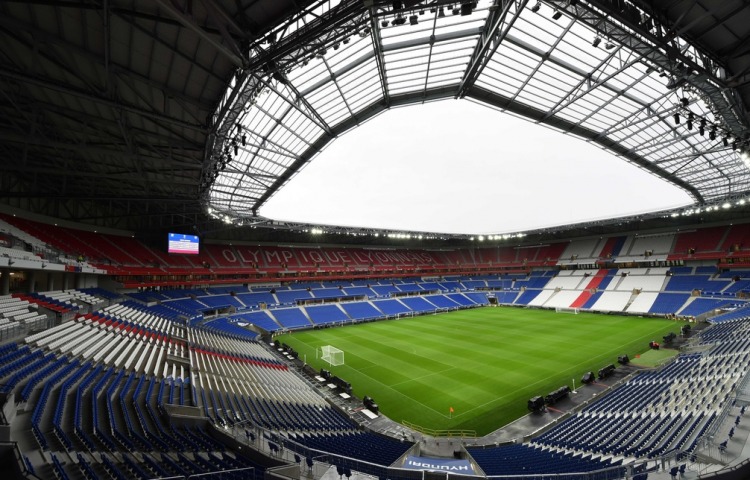 A Stade de Lyonban sem edzhet válogatottunk