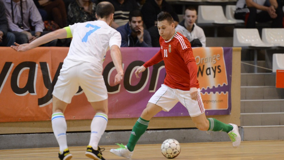 Futsal: szoros győzelem Franciaországban