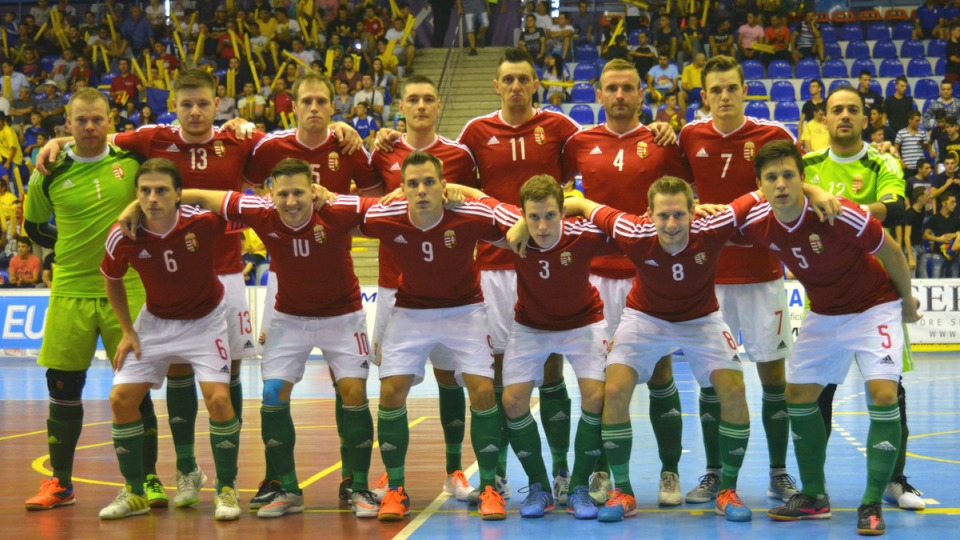 Futsal: négygólos döntetlen Romániában