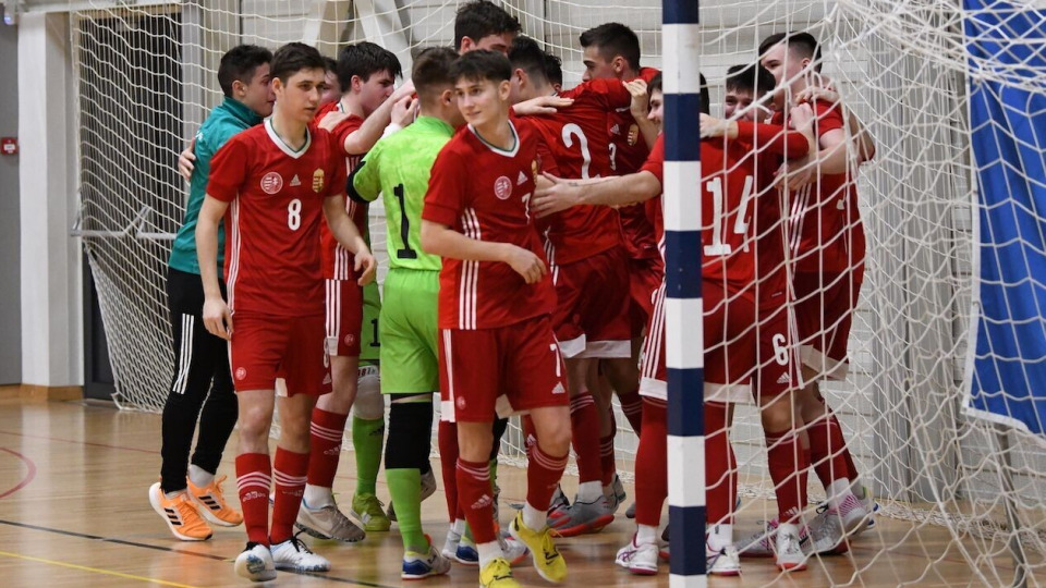Futsal U19: Bravúros döntetlen a spanyolok ellen