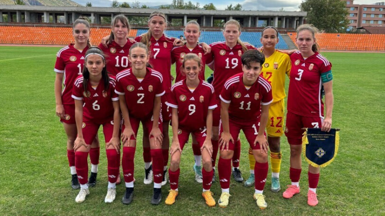 Újabb fölényes sikert aratott a női U15-ös válogatott