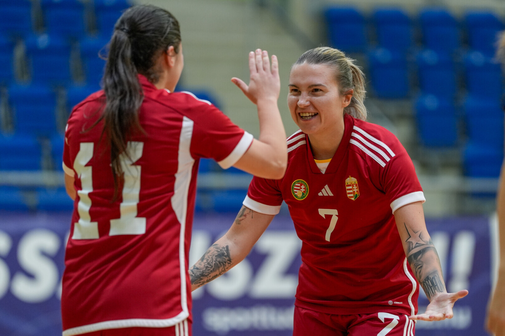 A csehek ellen készülnek a vb-selejtezőkre a női futsalosok