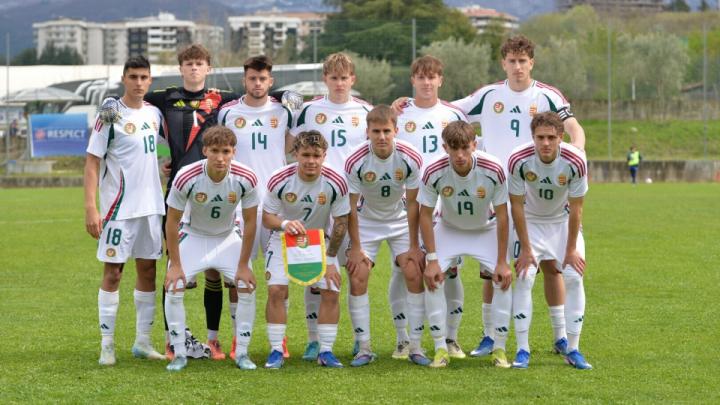 Ellentétes félidőket követően török siker