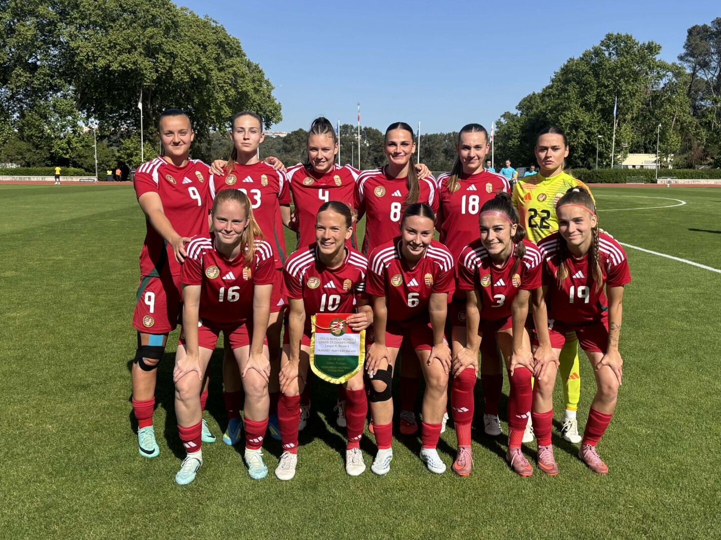 Döntetlen az északírek ellen - kiestünk a B ligába