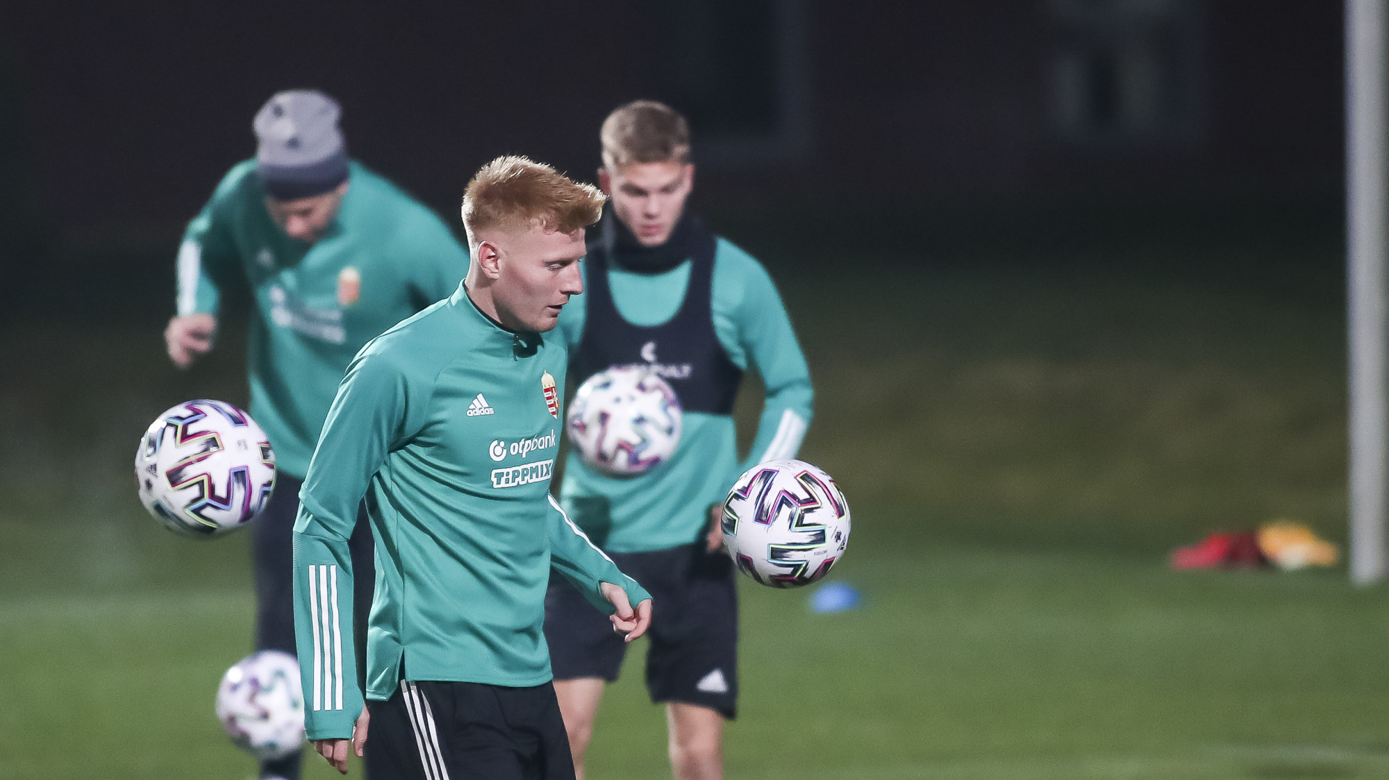 Szalai Attila Labdarúgó - Legiosok Klubja Elismerte Szalai ...